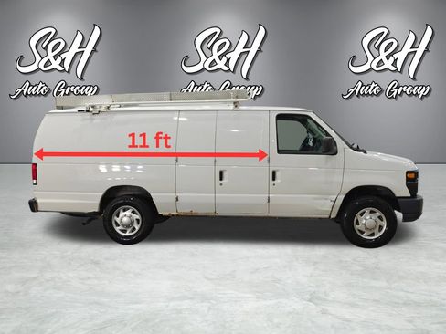 Used 2014 Ford E-250 and Econoline 250 Extended w/ Power Group RWD image 17