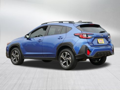 Used 2025 Subaru Crosstrek 2.5i Premium AWD/4WD image 5