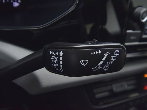 Used 2023 Volkswagen Taos S image 35