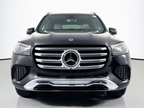 New 2026 Mercedes-Benz GLS 450 4MATIC image 2