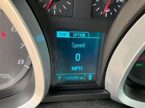 Used 2017 Chevrolet Equinox LT AWD/4WD image 13