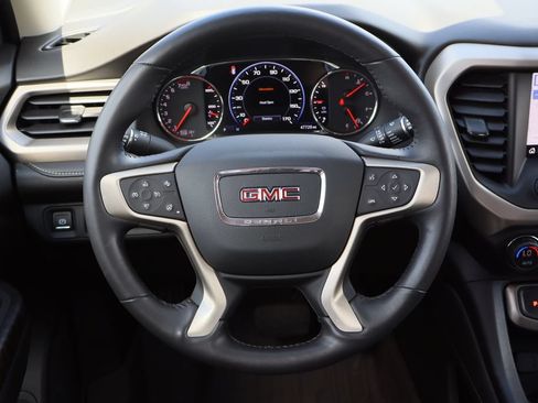 Certified 2022 GMC Acadia Denali w/ Denali Ultimate Package FWD image 13