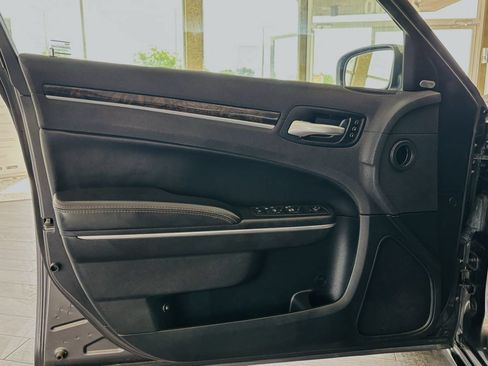 Used 2016 Chrysler 300 C AWD/4WD image 26
