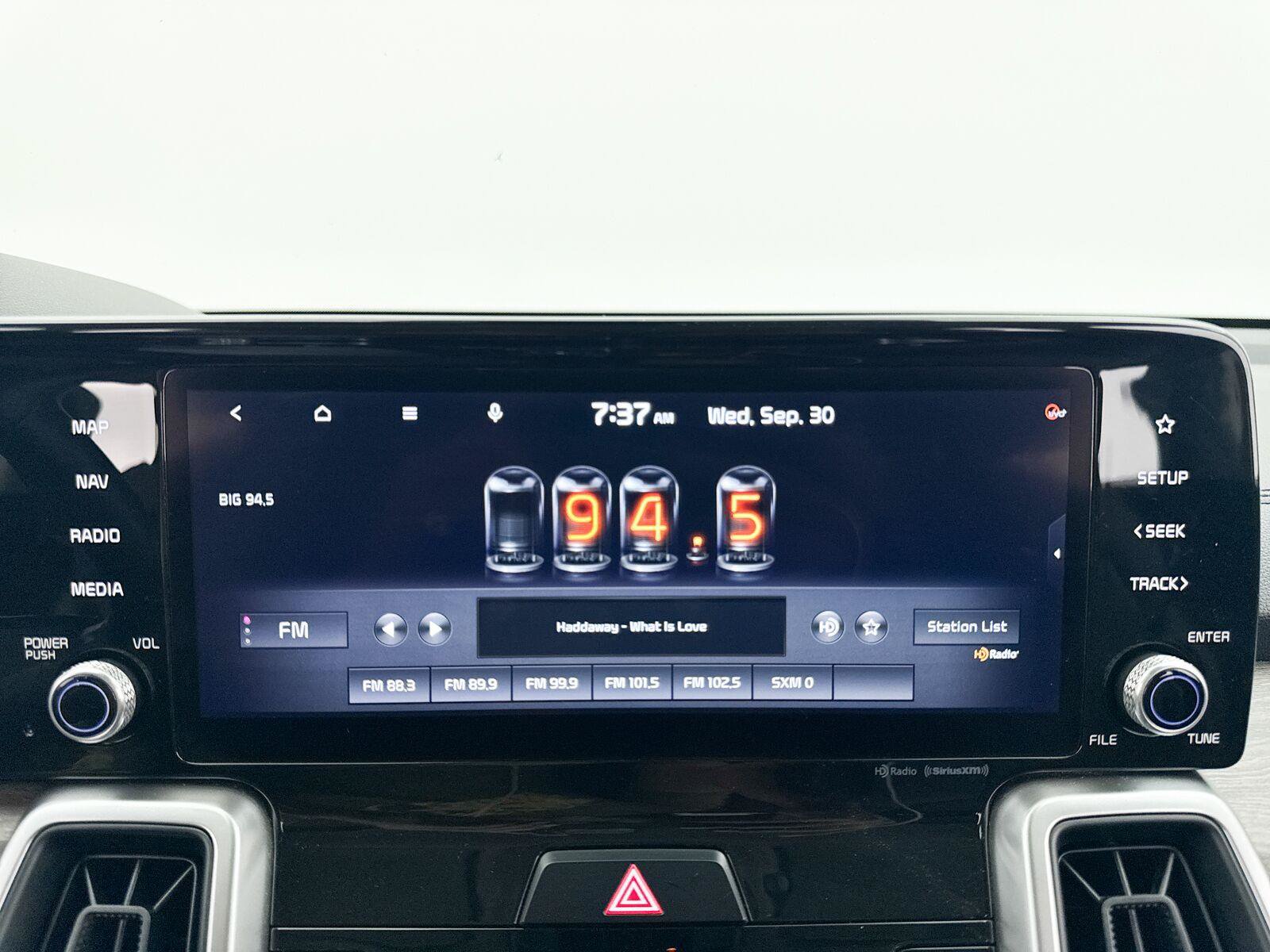 Used 2022 Kia Sorento S AWD/4WD image 4