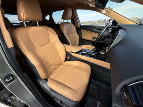 Certified 2025 Lexus NX 250 FWD w/ Accessory Package (K3) image 26