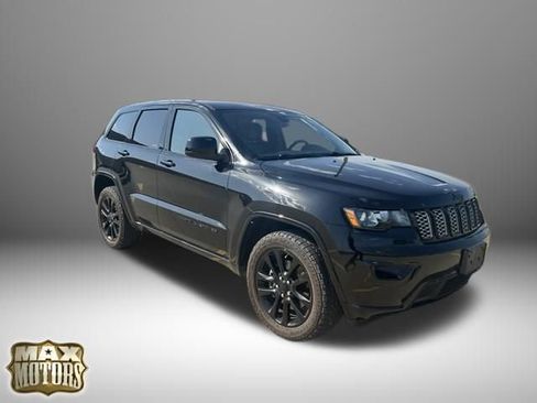 Used 2021 Jeep Grand Cherokee Laredo X AWD/4WD image 7