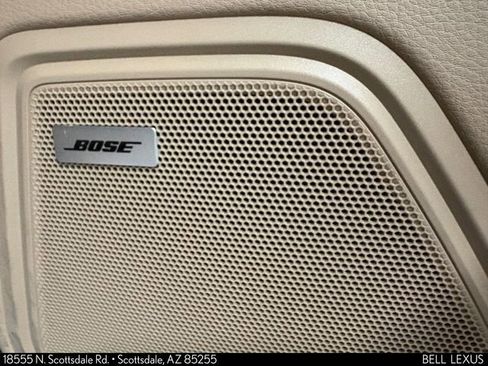 Used 2022 Porsche Macan AWD/4WD image 22