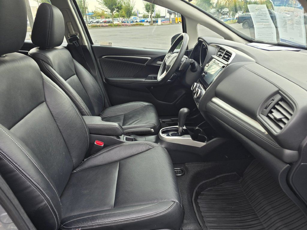 Used 2019 Honda Fit EX image 5