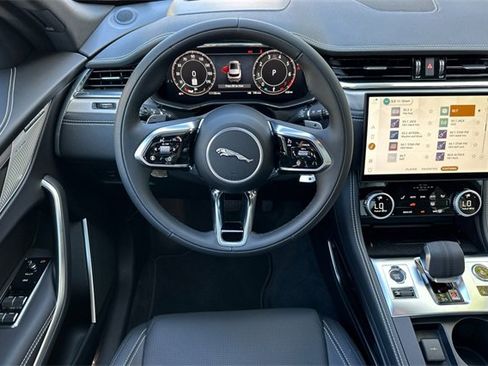 New 2026 Jaguar F-PACE R-Dynamic S image 13