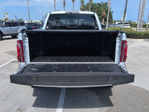 Used 2025 Ford F150 Raptor AWD/4WD image 13