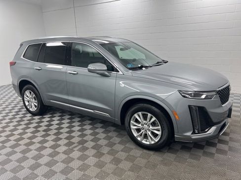 Used 2023 Cadillac XT6 Luxury image 4