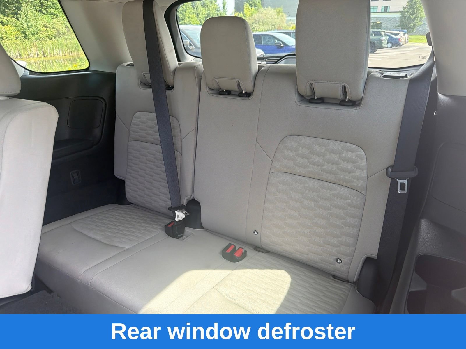 Used 2023 Nissan Pathfinder SV AWD/4WD image 21