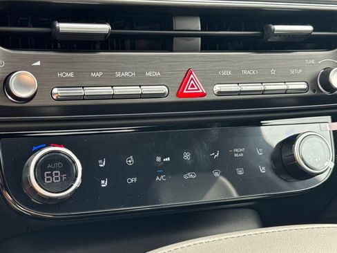 New 2026 Hyundai Palisade Calligraphy AWD/4WD image 18