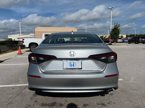 Certified 2025 Honda Civic Sport image 5