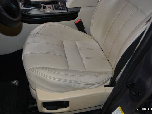 Used 2012 Land Rover Range Rover Sport Supercharged image 19