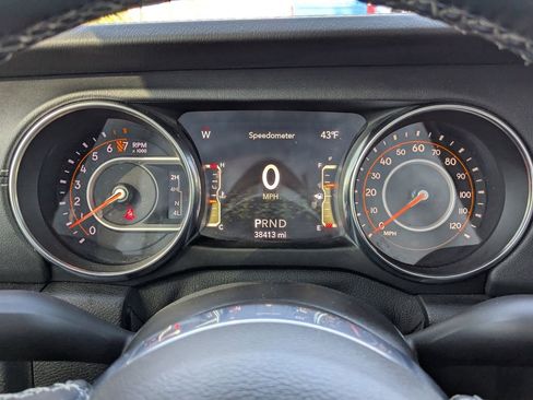 Used 2021 Jeep Gladiator Overland w/ Popular Equipment Package image 28