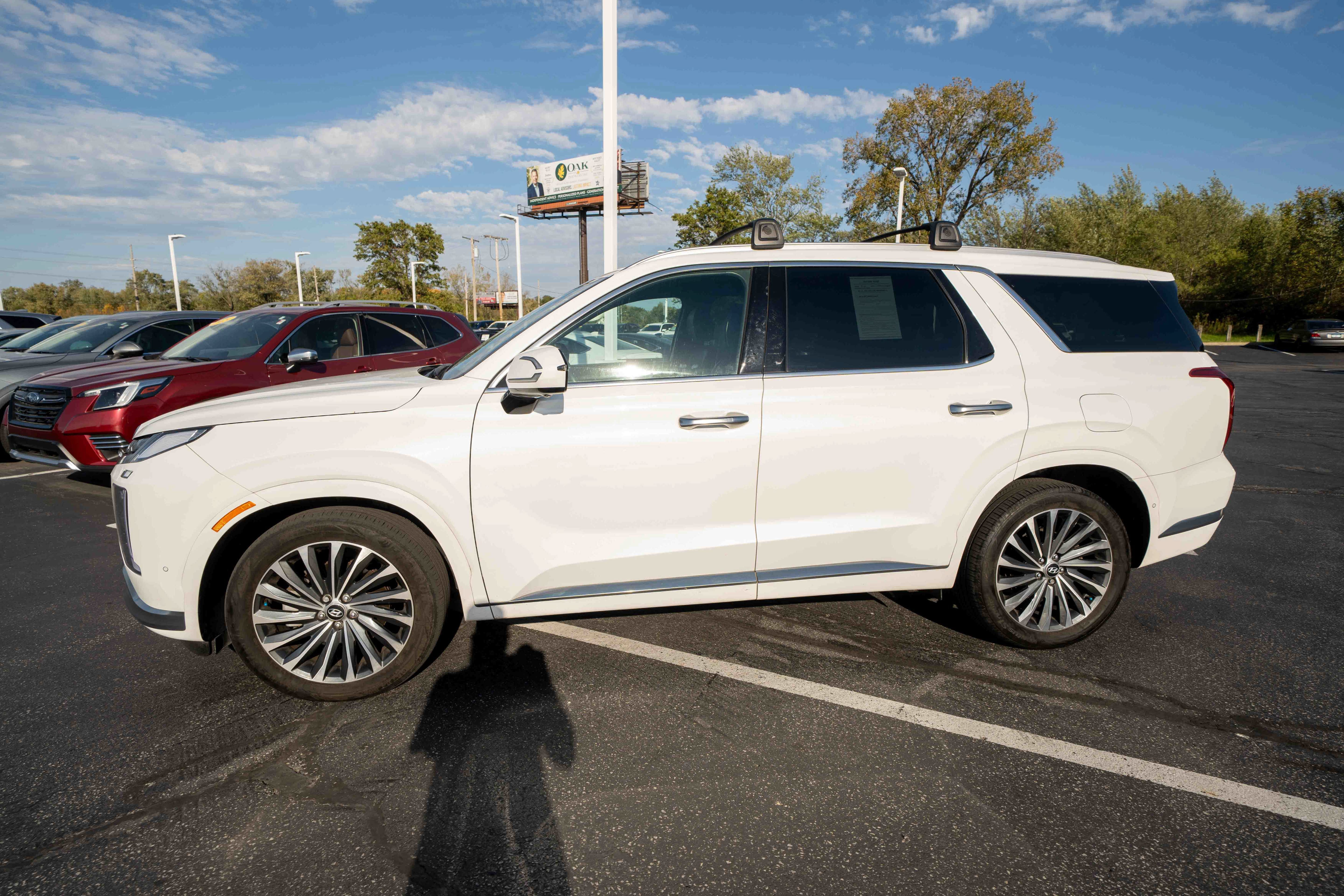 Used 2025 Hyundai Palisade Calligraphy AWD/4WD image 3