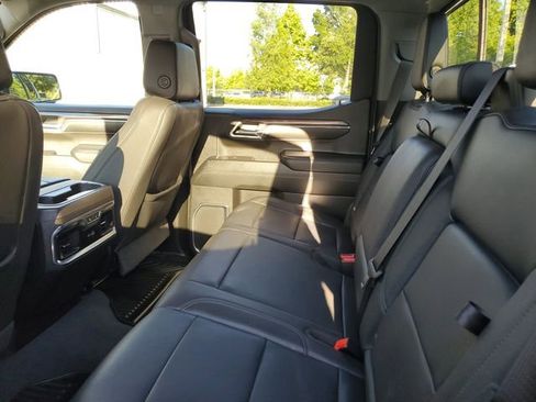 Used 2024 Chevrolet Silverado 1500 LTZ w/ Technology Package AWD/4WD image 11