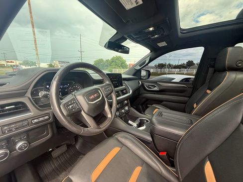 Used 2021 GMC Yukon AT4 w/ Rear Media and Nav Package AWD/4WD image 14