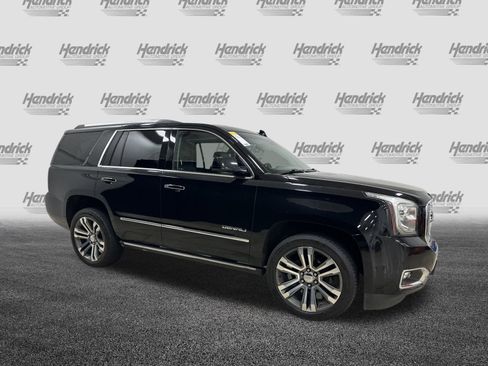 Used 2018 GMC Yukon Denali w/ Denali Ultimate Package image 2
