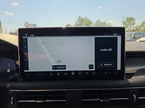 Used 2023 Lincoln Corsair FWD image 23