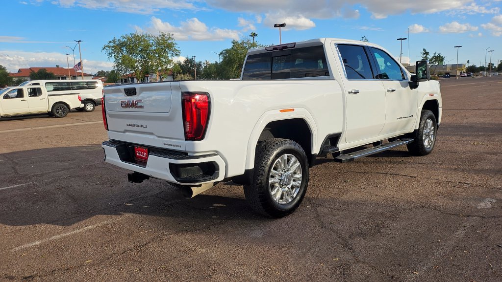 Used 2020 GMC Sierra 3500 Denali w/ Denali Ultimate Package AWD/4WD image 11