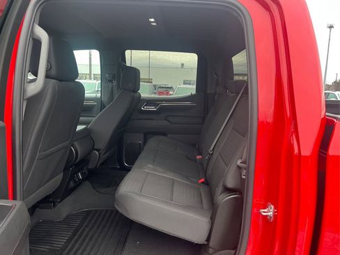 Used 2025 Chevrolet Silverado 1500 LT image 20