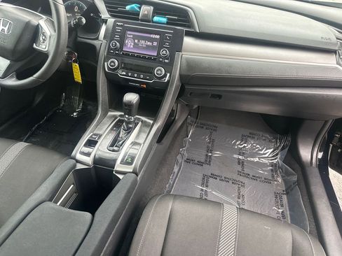 Used 2018 Honda Civic LX image 7