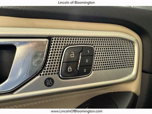 Used 2020 Ford Explorer Limited image 31