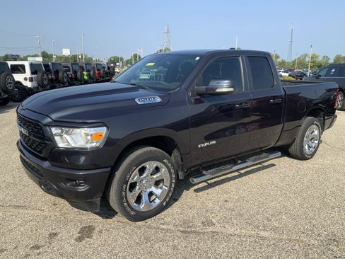 Used 2022 RAM 1500 Big Horn AWD/4WD image 4