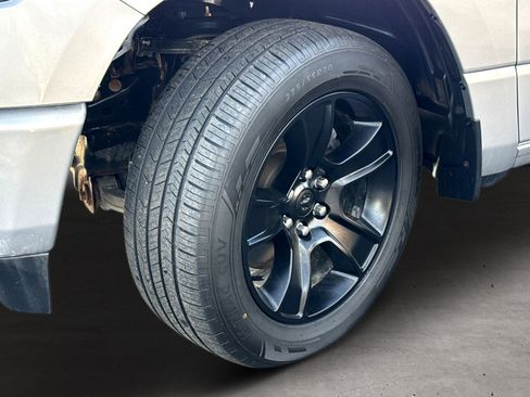 Used 2022 RAM 1500 Big Horn image 24