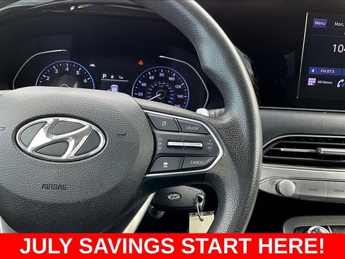 Used 2021 Hyundai Palisade SE FWD image 15