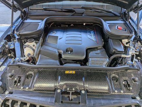 Used 2024 Mercedes-Benz GLE 53 AMG 4MATIC w/ Acoustic Comfort Package image 25