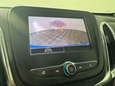 Used 2024 Chevrolet Equinox LT image 18