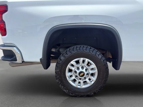 Used 2021 Chevrolet Silverado 2500 LT RWD image 22