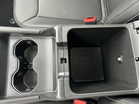 New 2025 Jeep Grand Cherokee L Limited w/ Black Appearance Package image 30