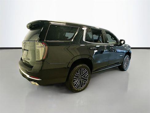 New 2025 Chevrolet Tahoe High Country image 8
