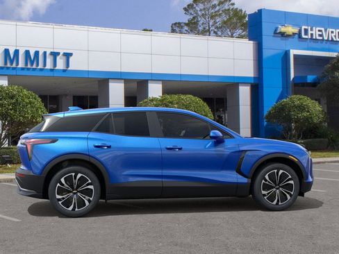 New 2026 Chevrolet Blazer EV LT image 5