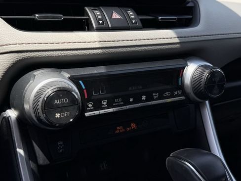 Certified 2023 Toyota RAV4 XLE Premium AWD/4WD image 19