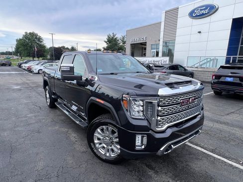 Used 2020 GMC Sierra 2500 Denali w/ Denali Ultimate Package AWD/4WD image 16