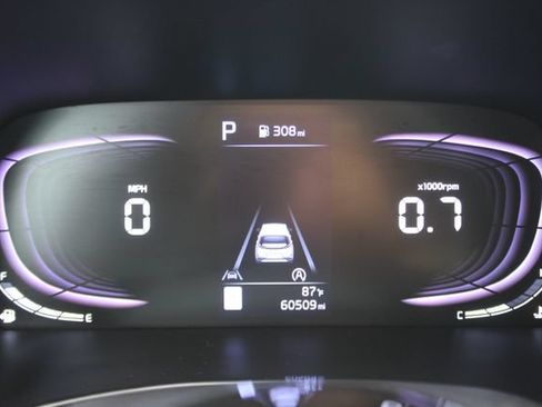 Used 2023 Kia Soul GT-Line FWD image 17