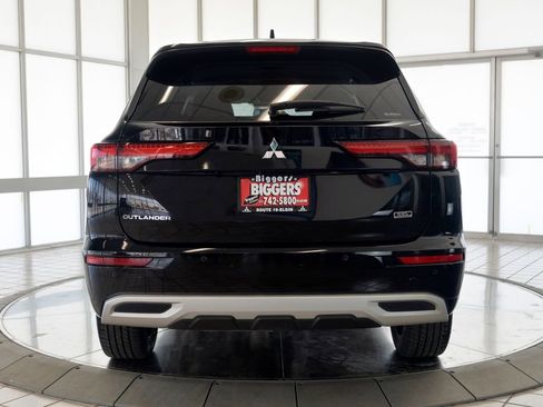Used 2022 Mitsubishi Outlander SEL image 7