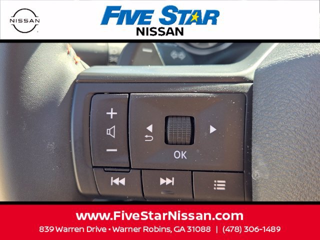 Used 2026 Nissan Rogue SV AWD/4WD image 25