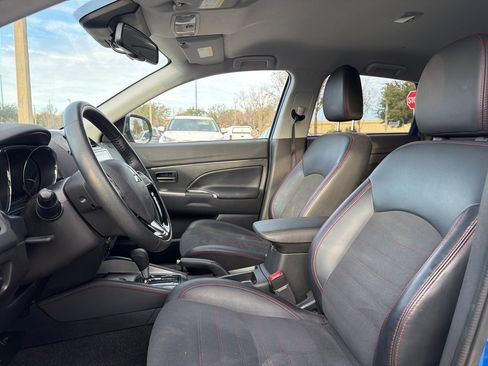 Used 2024 Mitsubishi Outlander Sport SE image 8