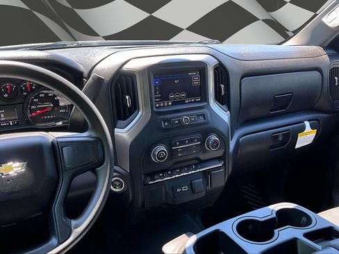 Used 2026 Chevrolet Silverado 1500 Custom AWD/4WD image 6