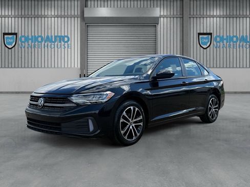 Used 2023 Volkswagen Jetta Sport FWD image 1
