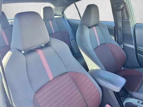 Certified 2025 Toyota Corolla SE image 23