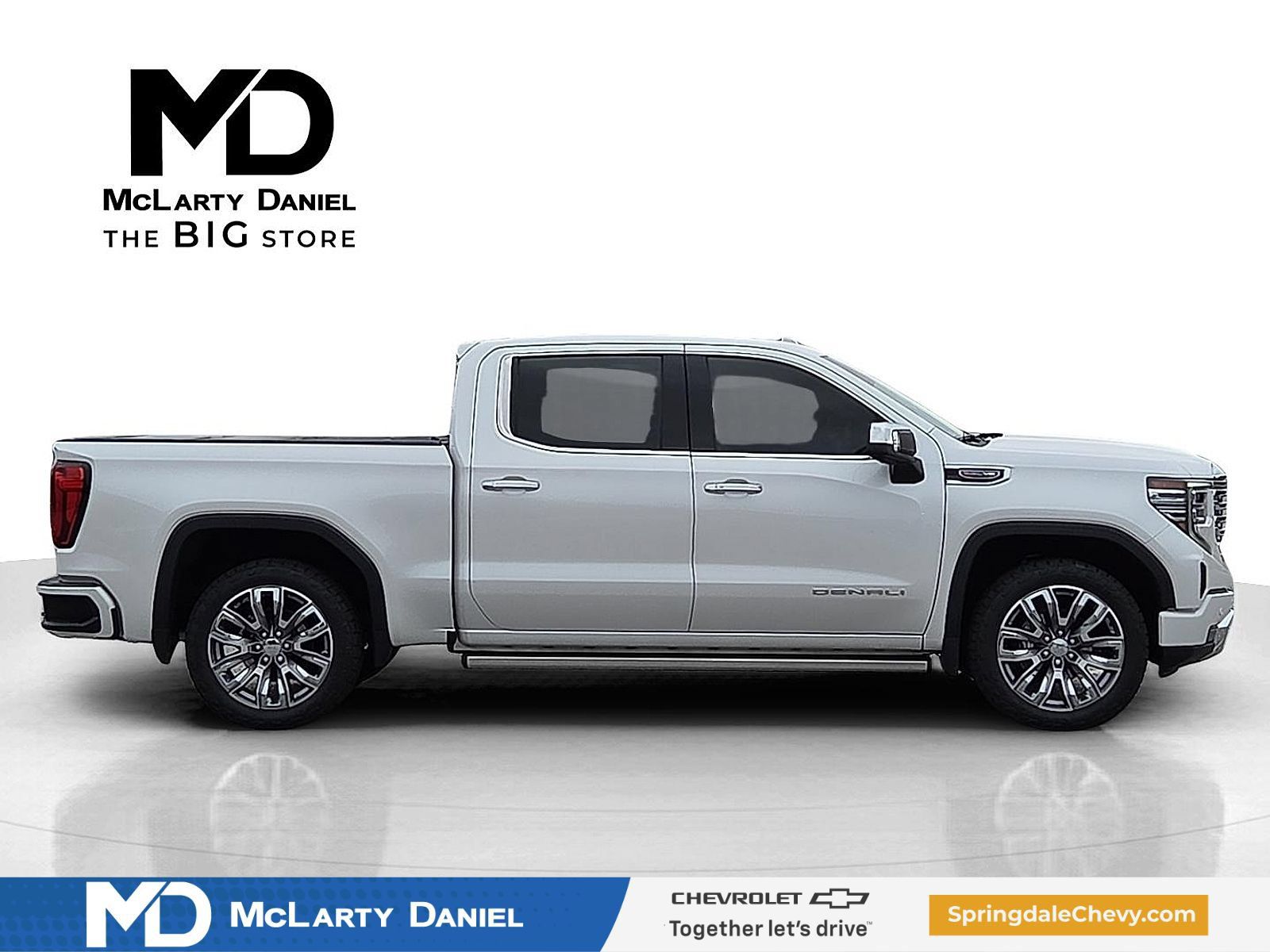 Certified 2024 GMC Sierra 1500 Denali w/ Denali Reserve Package AWD/4WD image 6