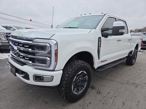 Used 2024 Ford F350 Platinum w/ Tremor Off-Road Package image 2
