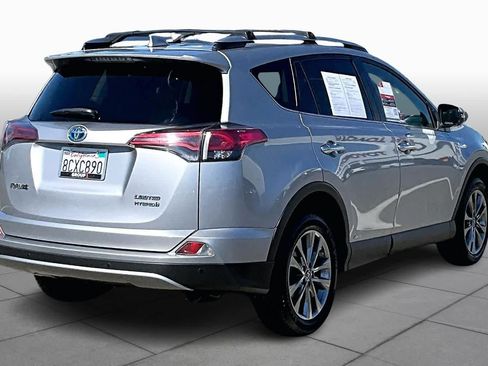 Used 2018 Toyota RAV4 Limited w/ Advanced Technology Package image 12